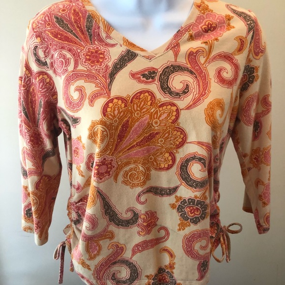 Caribbean Joe Tops - Cute paisley pullover top with 3/4 sleeves